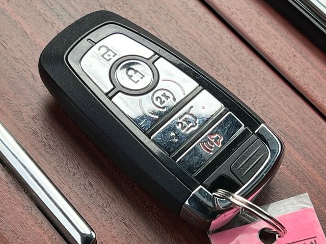 Used 2022 Lincoln Navigator Reserve image 40