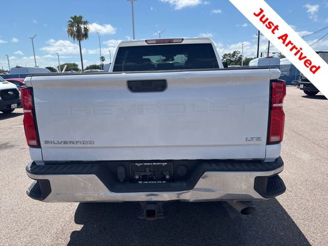 Used 2025 Chevrolet Silverado 2500 LTZ AWD/4WD image 12