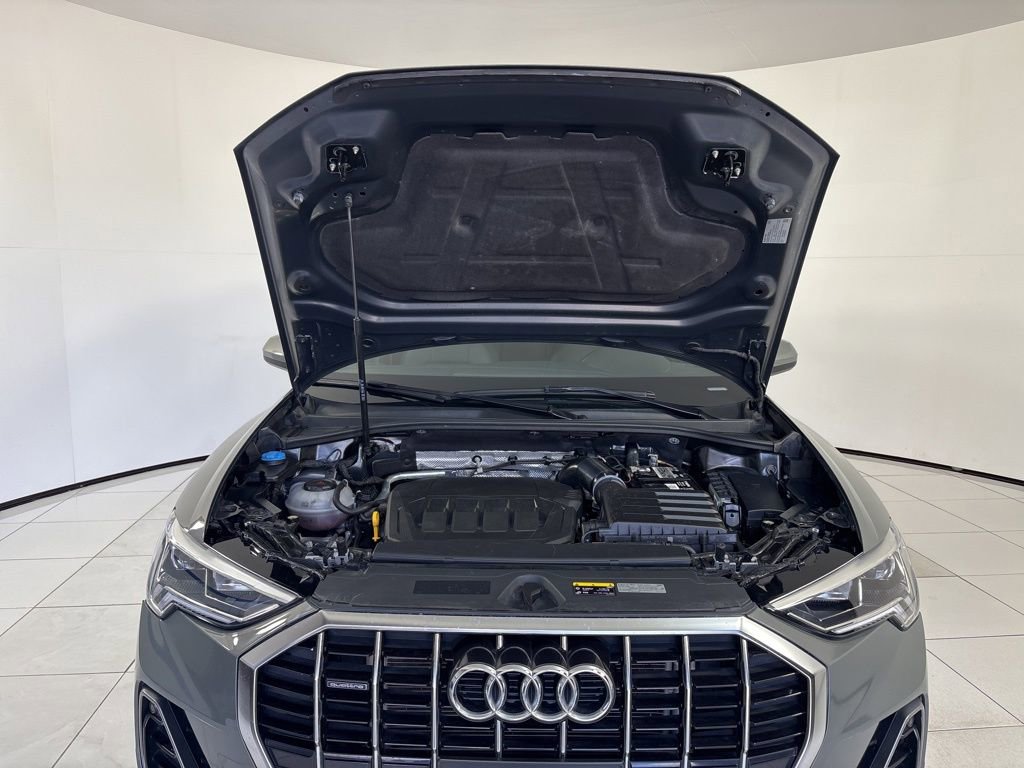 Used 2023 Audi Q3 2.0T Premium AWD/4WD image 11