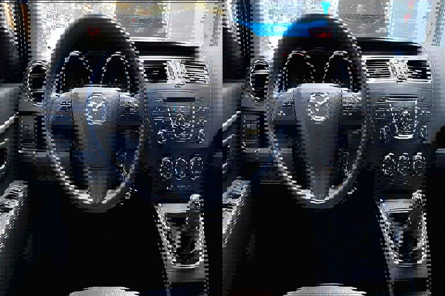 Used 2012 MAZDA MAZDA5 Sport image 5