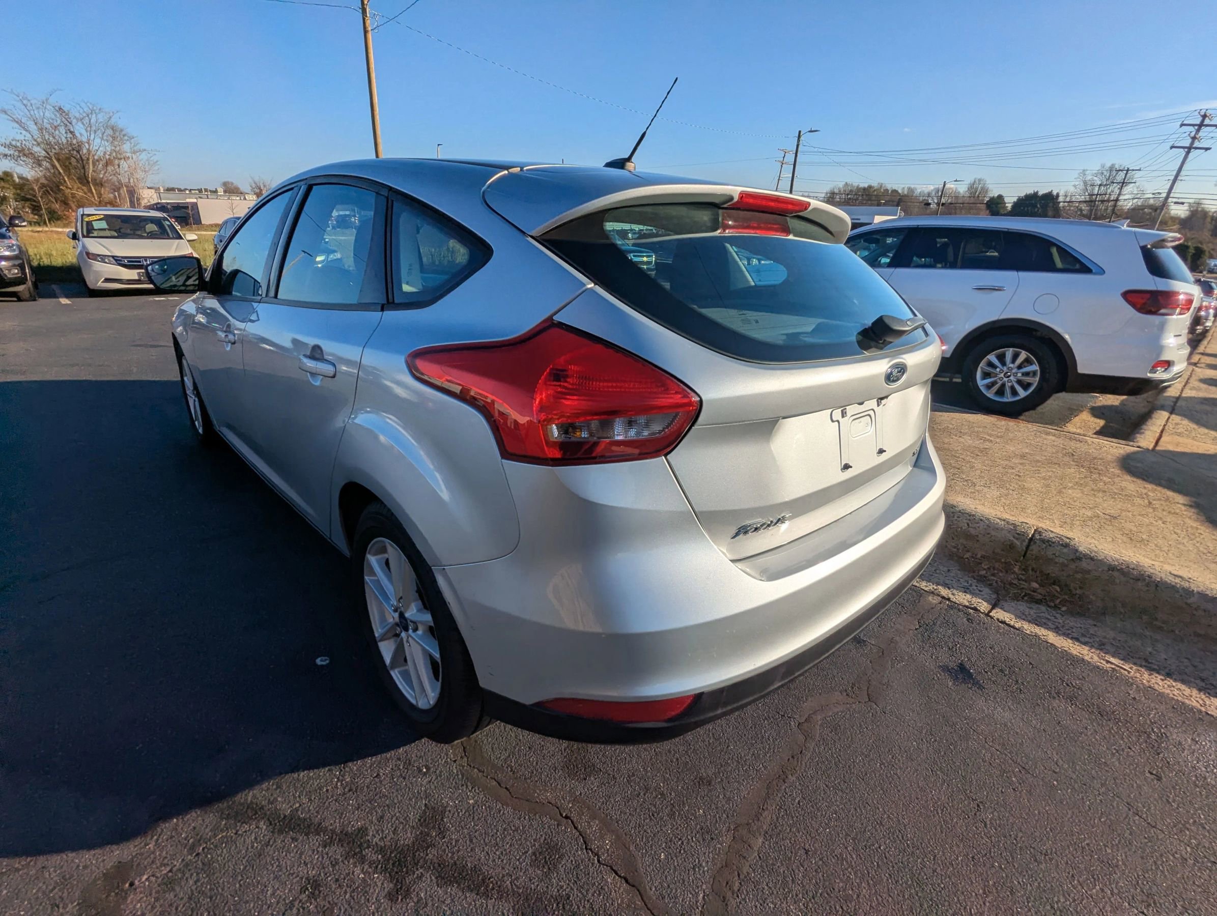 Used 2015 Ford Focus SE image 5