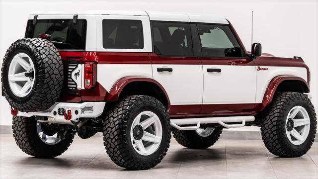 Used 2025 Ford Bronco Heritage Edition AWD/4WD image 8