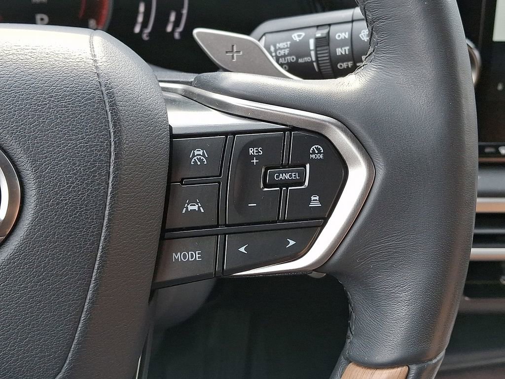 Used 2024 Lexus RX 350 Premium w/ Accessory Package AWD/4WD image 24