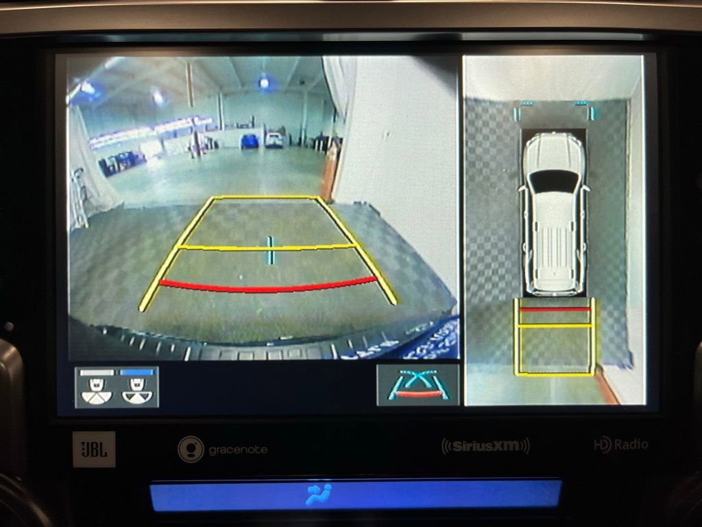 Used 2022 Toyota 4Runner Limited image 8