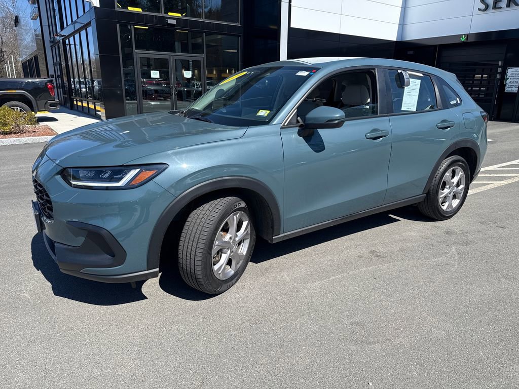 Used 2024 Honda HR-V LX image 1