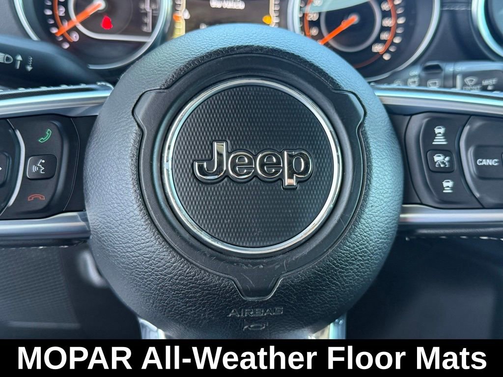 Used 2019 Jeep Wrangler Unlimited Sahara w/ Quick Order Package 24M Moab AWD/4WD image 23