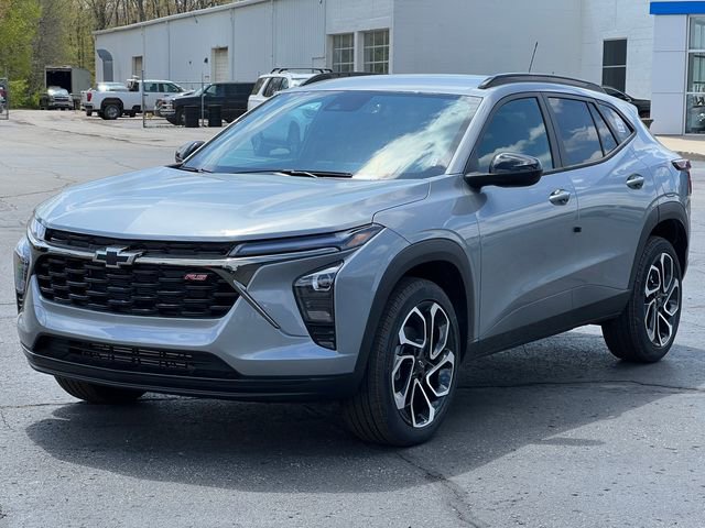 New 2026 Chevrolet Trax RS w/ Driver Confidence Package FWD image 39