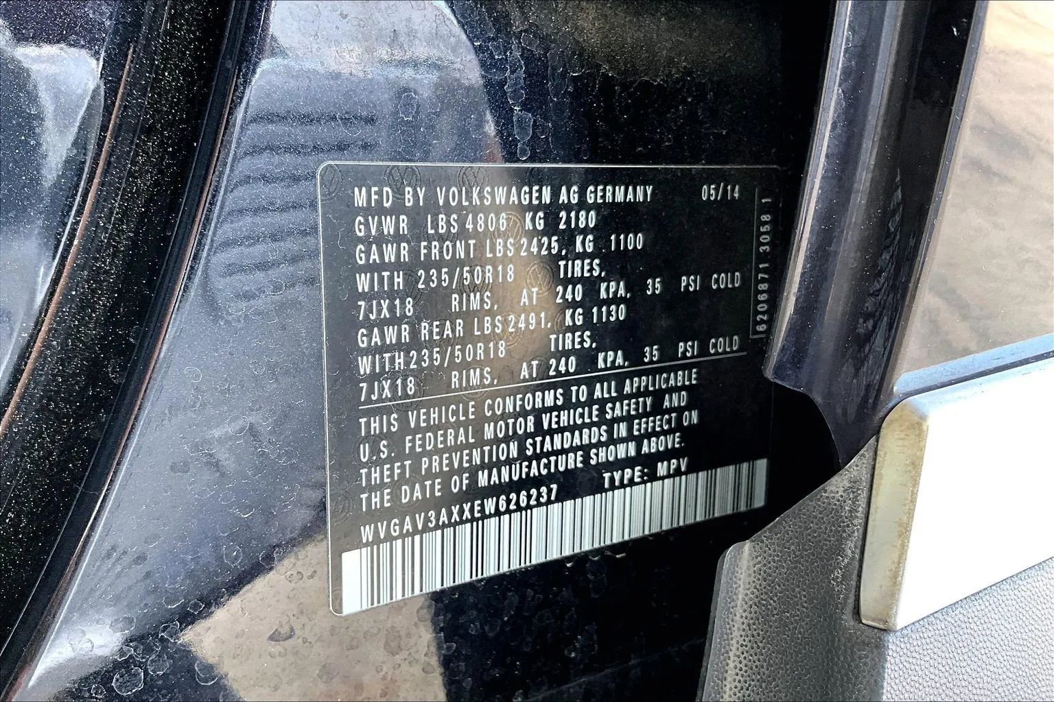 Used 2014 Volkswagen Tiguan SE FWD image 16