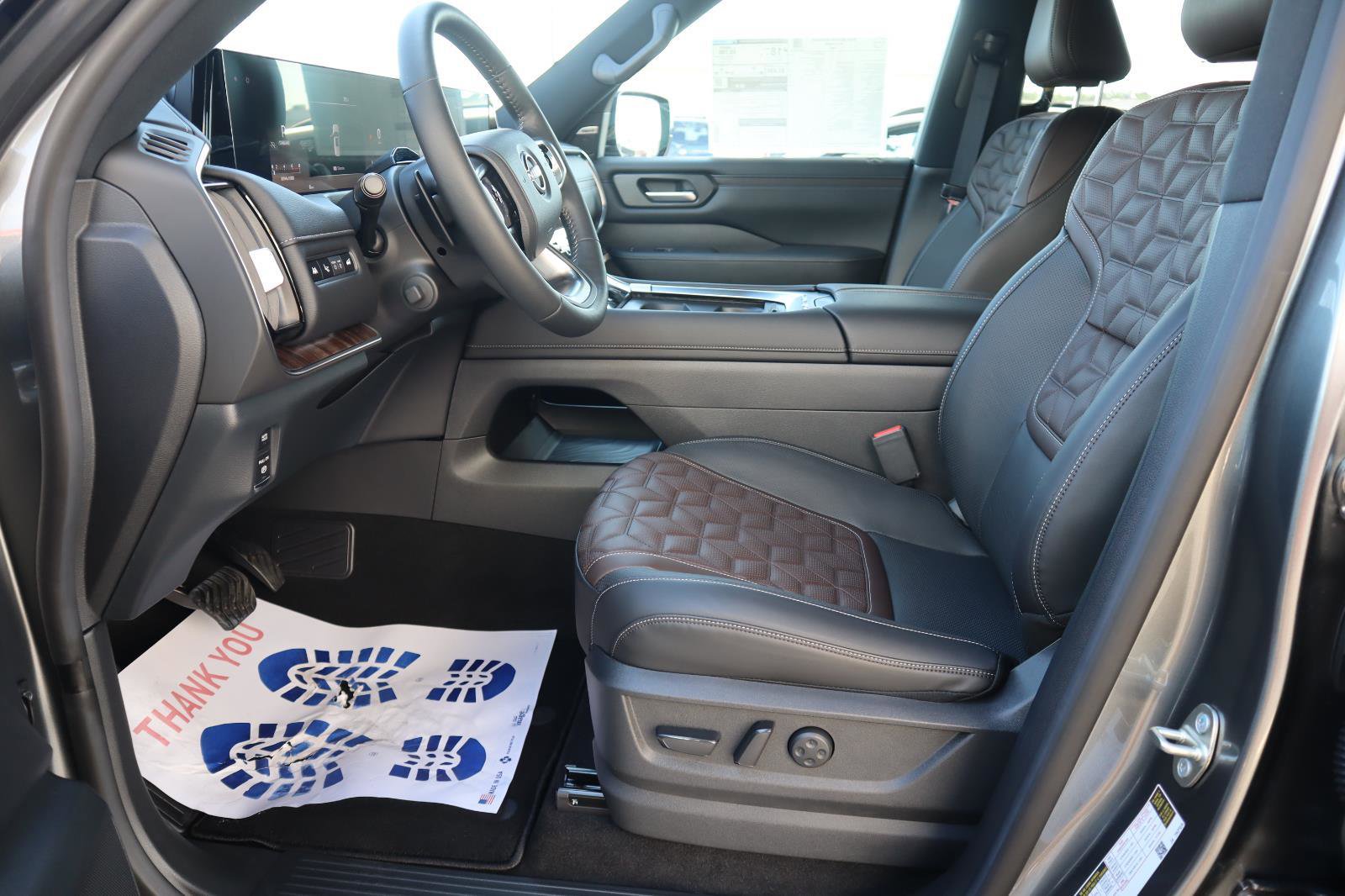 New 2026 Nissan Armada Platinum image 16