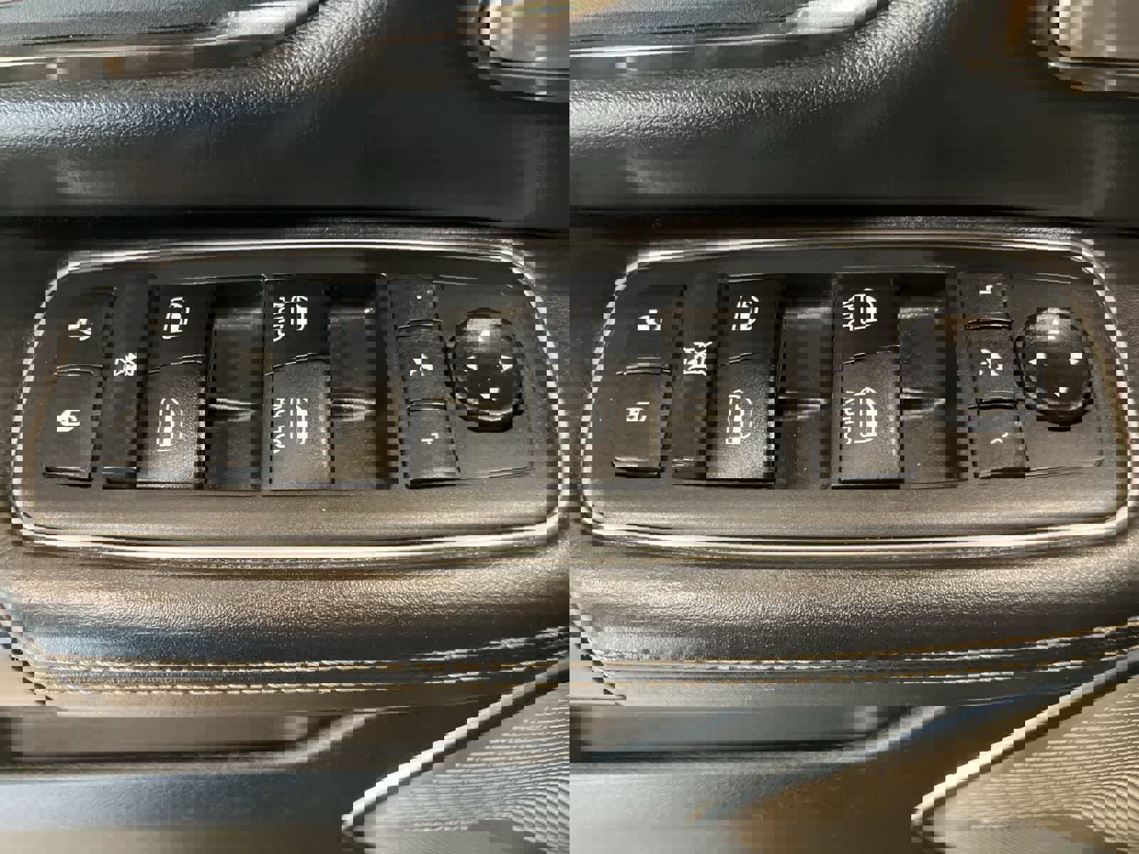 Used 2019 RAM 1500 Limited image 16