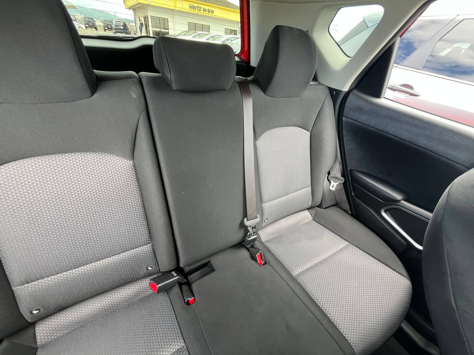 Used 2025 Kia Soul LX w/ LX Technology Package FWD image 34