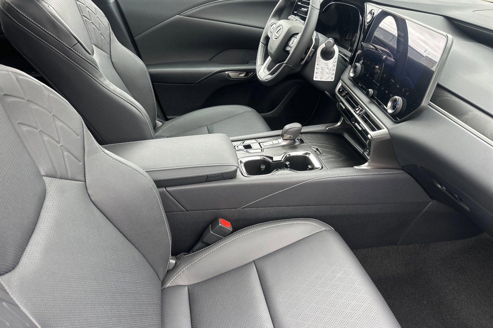 New 2025 Lexus RX 350 Premium Plus image 16