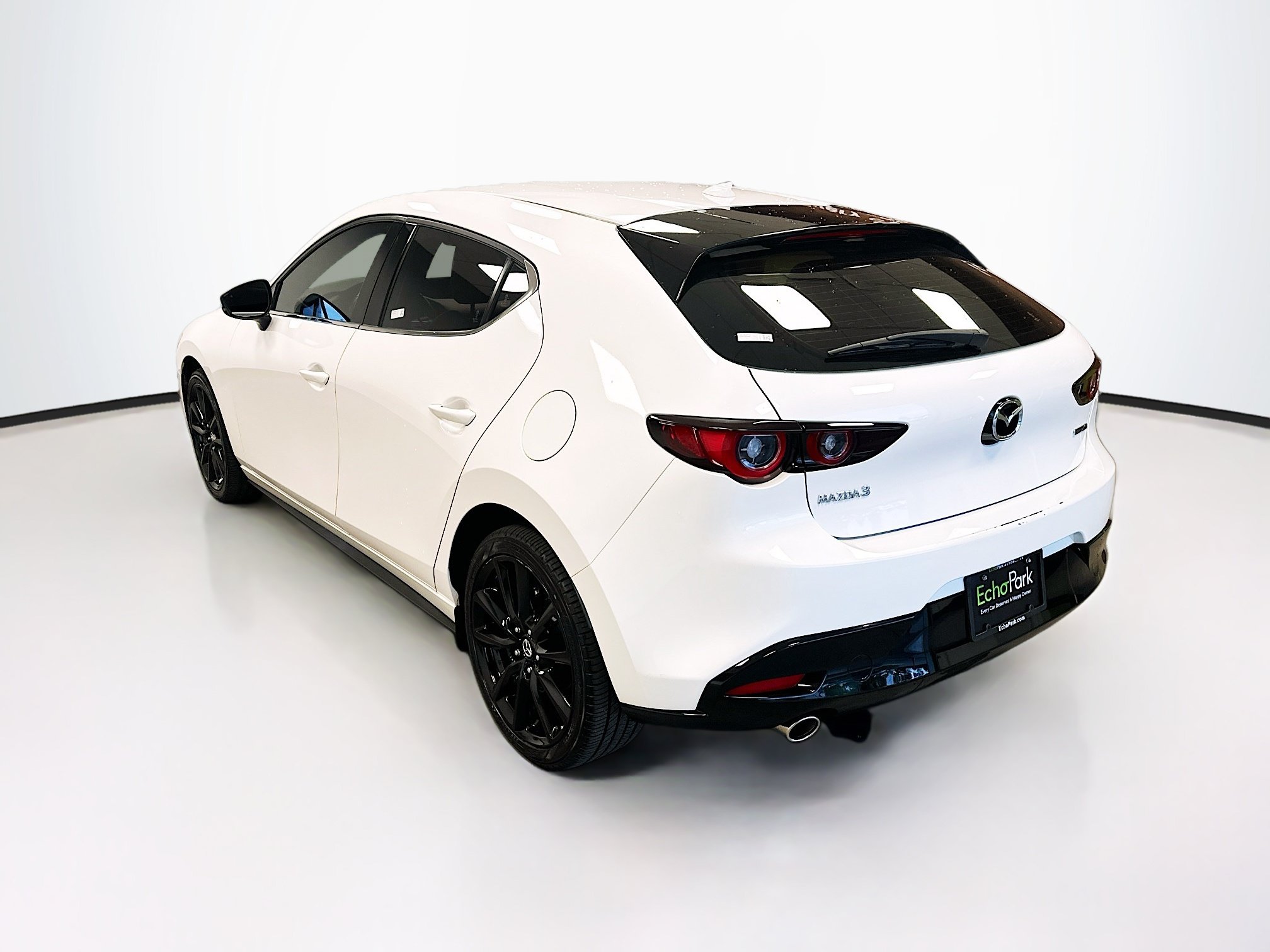 Used 2023 MAZDA MAZDA3 s FWD image 5