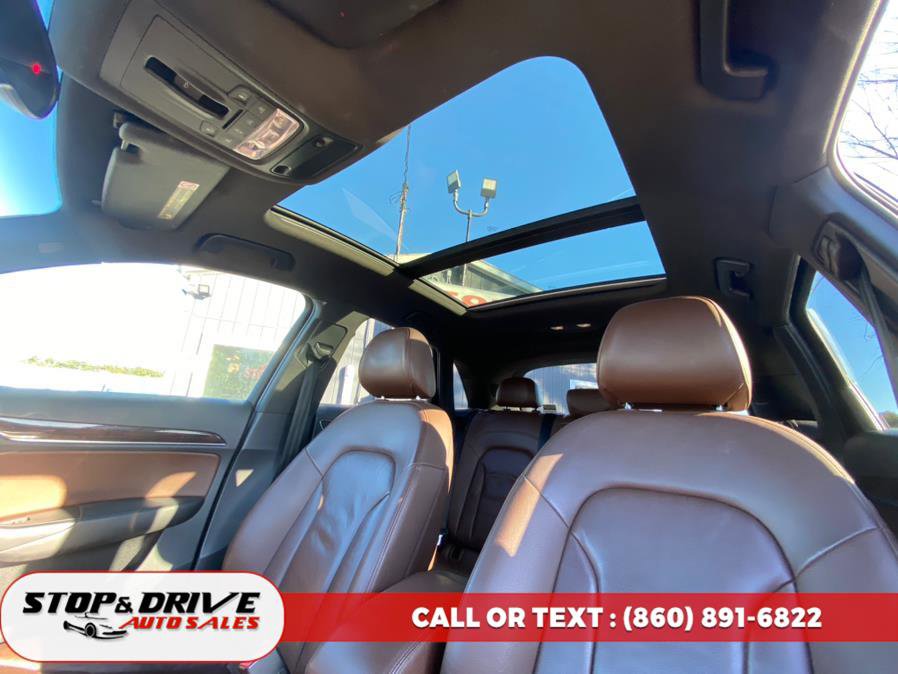 Used 2015 Audi Q3 2.0T Prestige w/ Prestige Package AWD/4WD image 21
