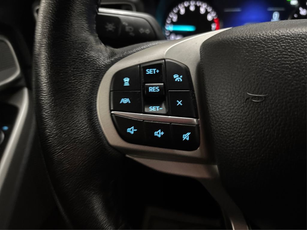 Used 2022 Ford Explorer Limited w/ Equipment Group 301A image 41