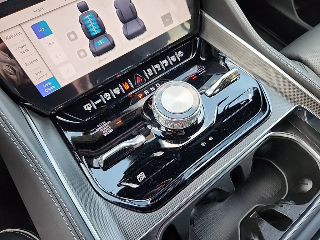 New 2024 Jeep Grand Wagoneer L Series II w/ Quick Order Packagew 28T image 19