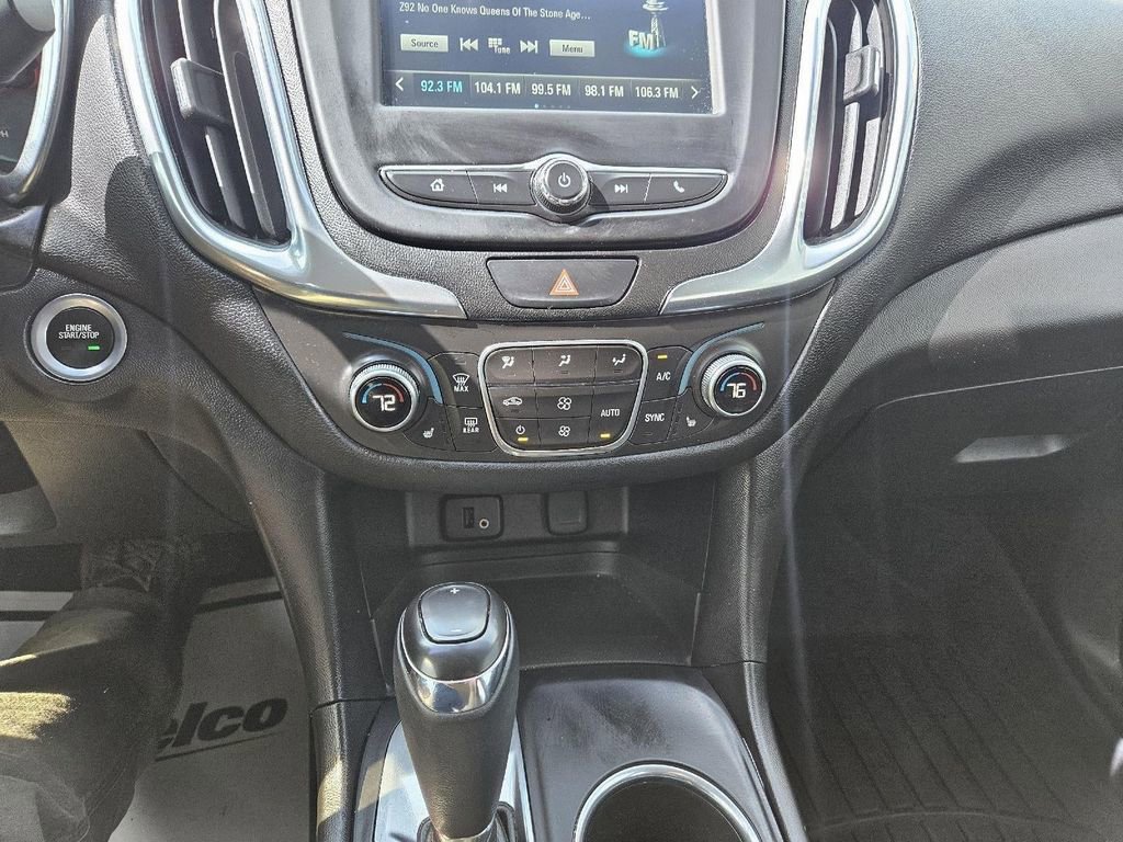 Used 2018 Chevrolet Equinox LT image 15