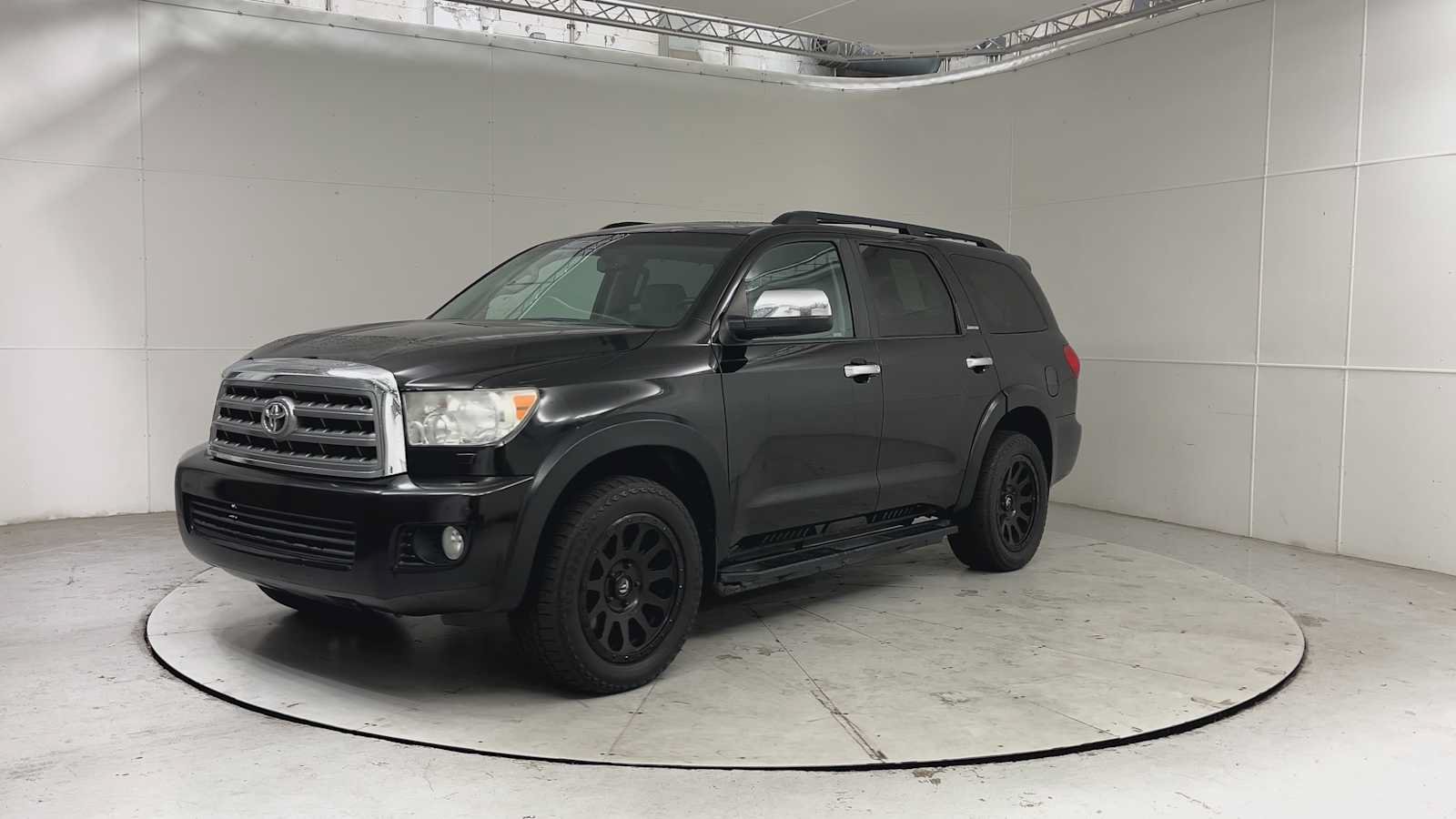 Used 2011 Toyota Sequoia Limited AWD/4WD image 6