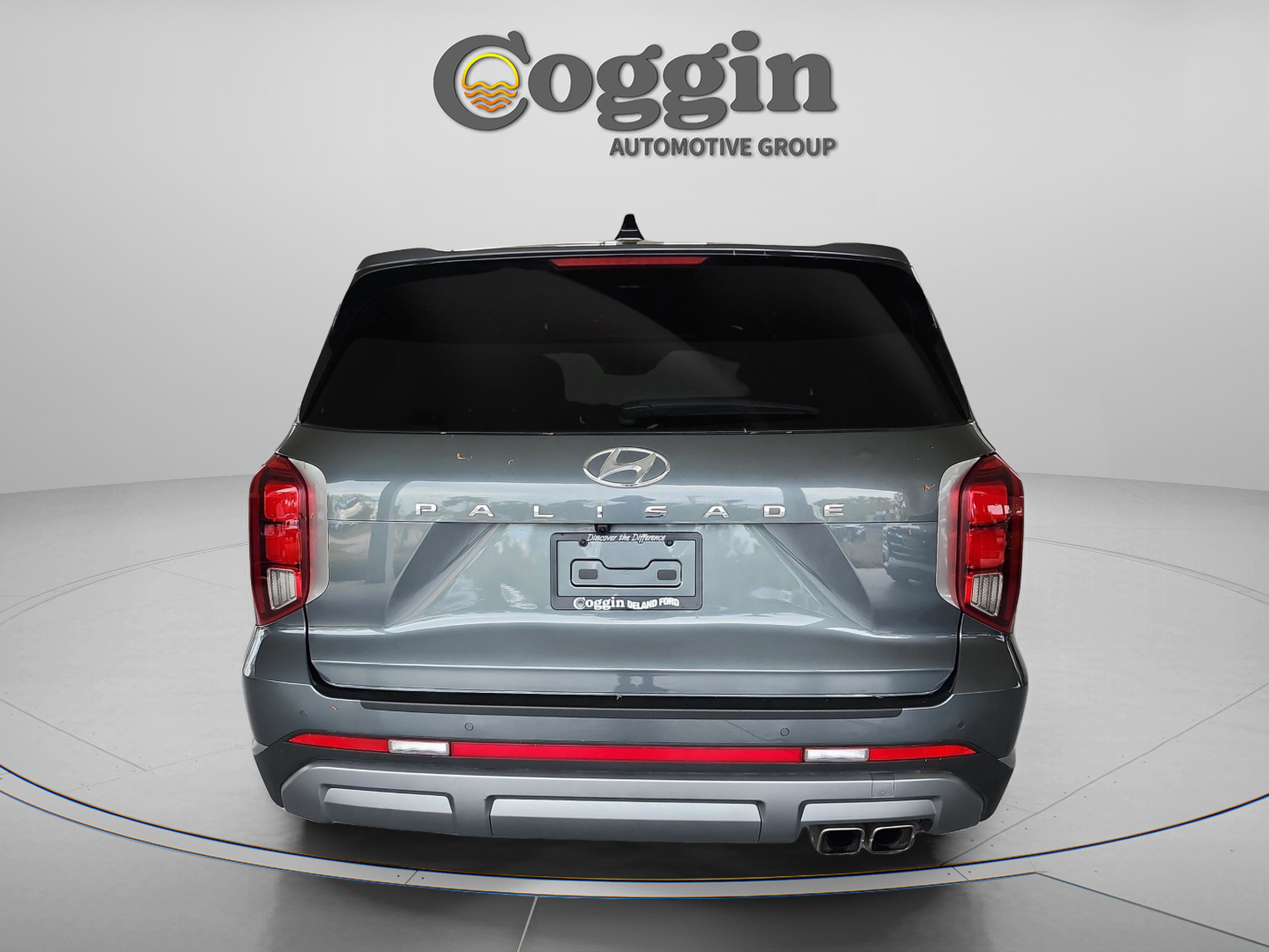 Used 2024 Hyundai Palisade SEL w/ Premium Package image 4