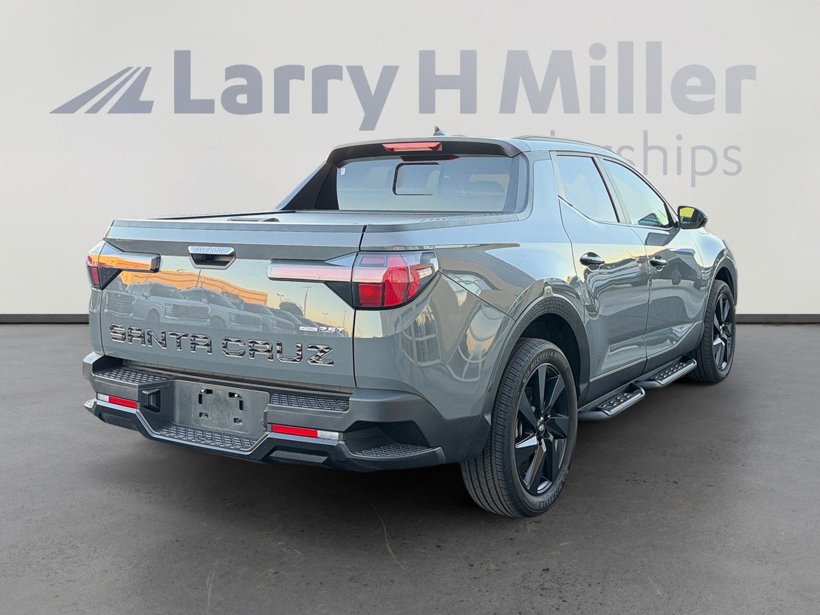 Certified 2024 Hyundai Santa Cruz Night image 5