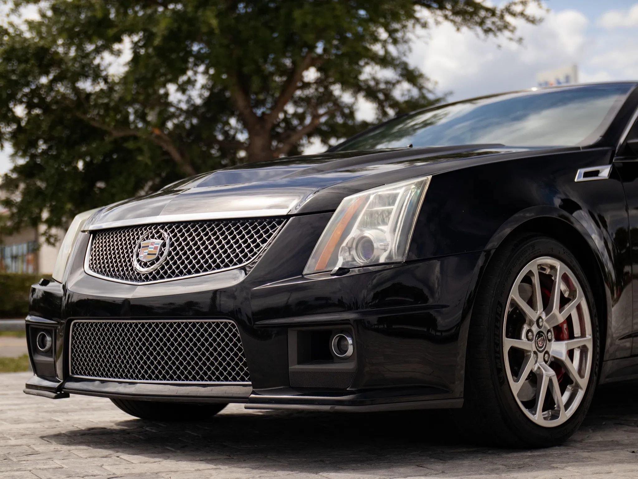 Used 2013 Cadillac CTS V w/ Wood Trim Package RWD image 7