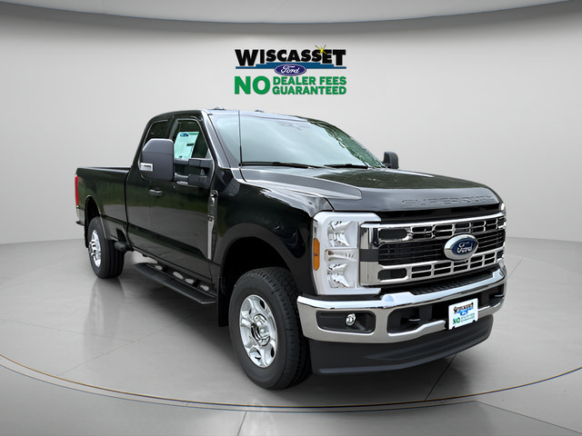 New 2026 Ford F350 XLT w/ FX4 Off-Road Package AWD/4WD image 1