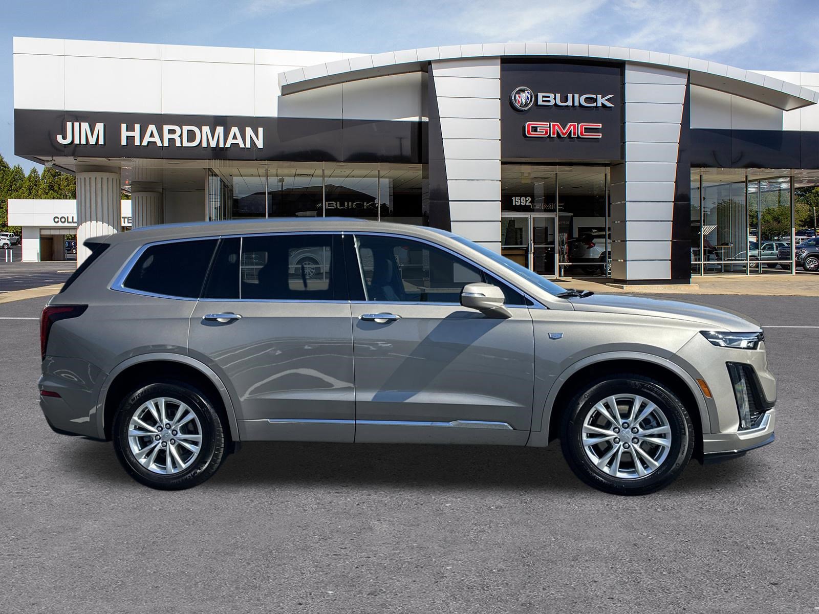 Used 2022 Cadillac XT6 Luxury FWD image 8