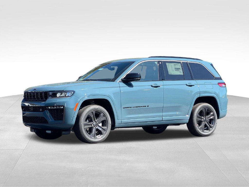 New 2027 Jeep Grand Cherokee Limited AWD/4WD image 3