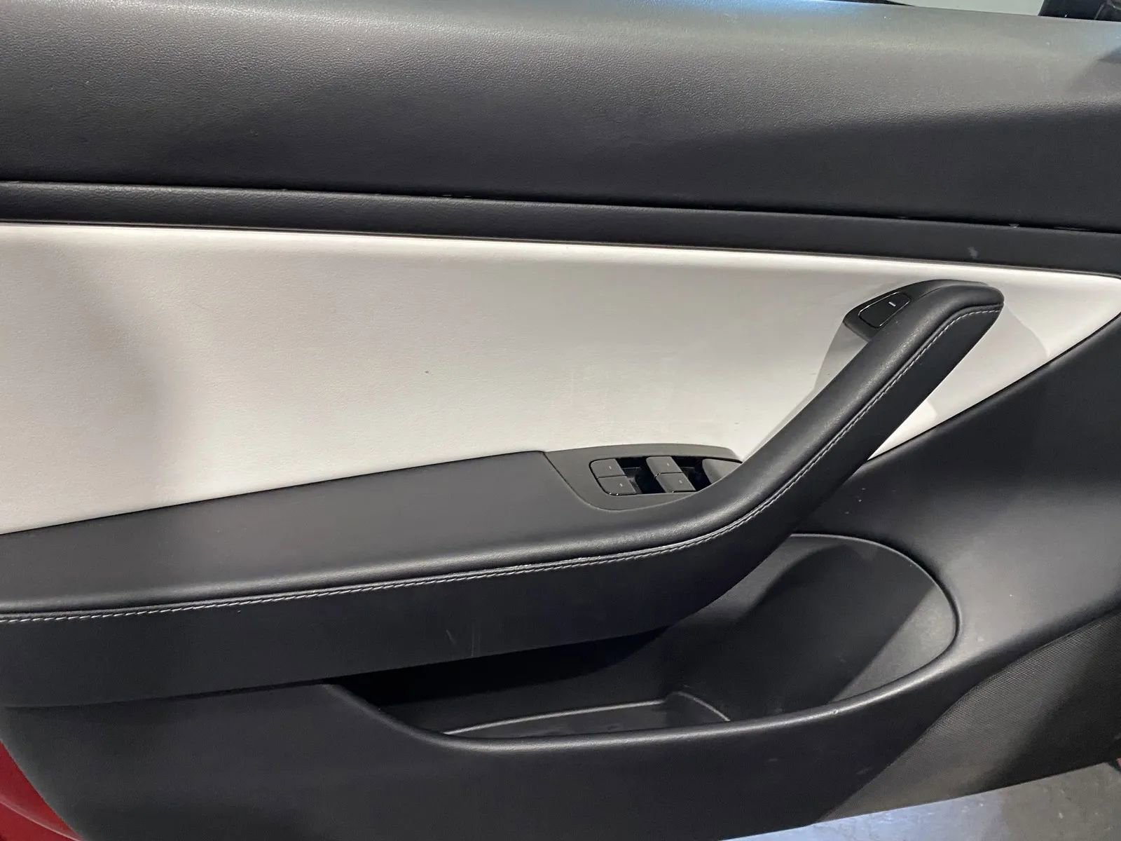 Used 2020 Tesla Model 3 Performance image 12