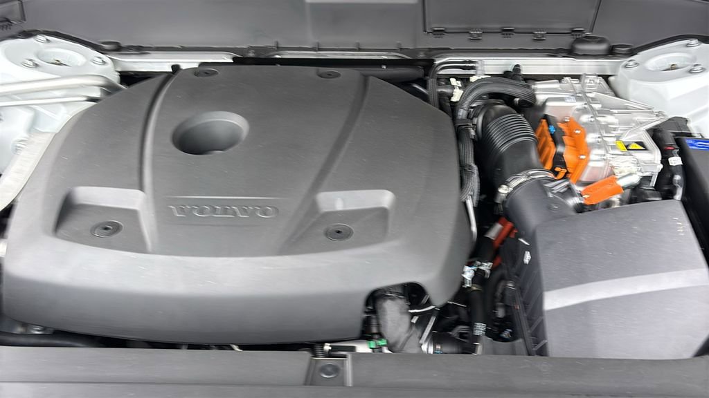 New 2026 Volvo XC90 T8 Plus AWD/4WD image 31