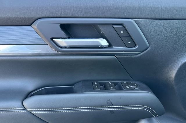 New 2026 GMC Terrain Elevation AWD/4WD image 11