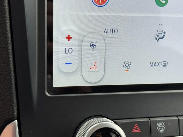 Used 2022 Ford Edge Titanium image 21