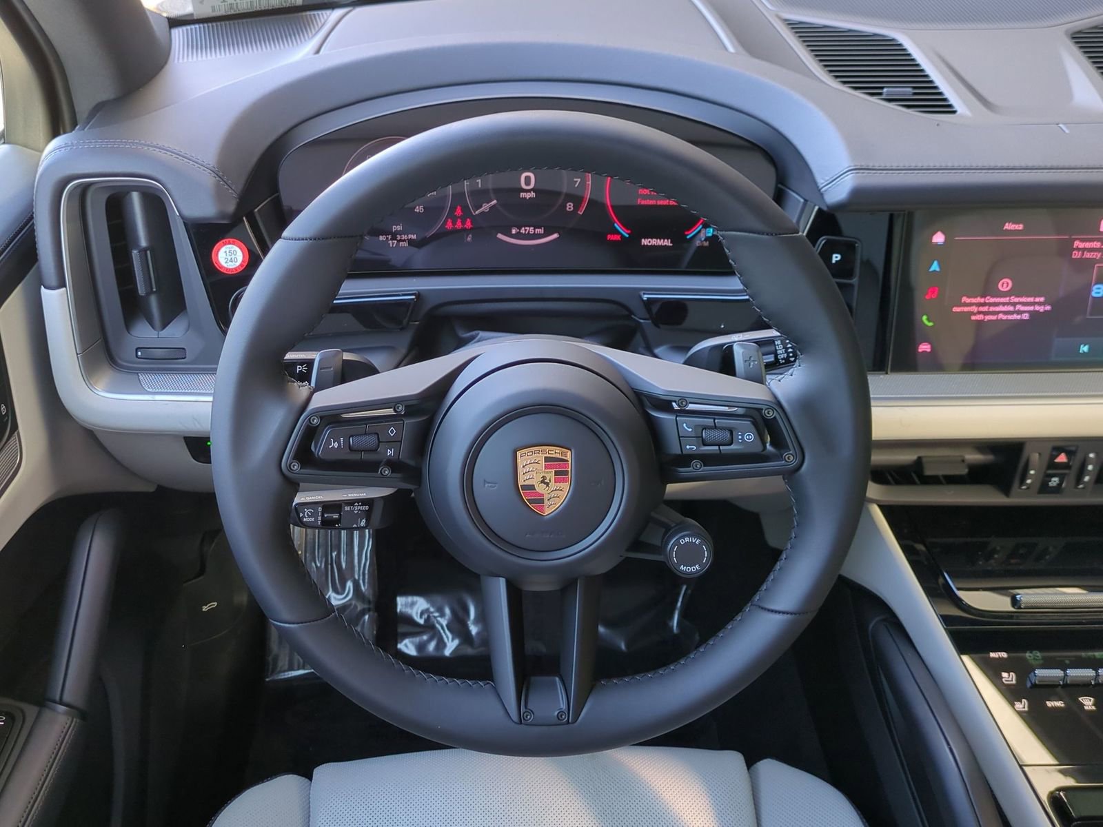 Used 2026 Porsche Cayenne image 16