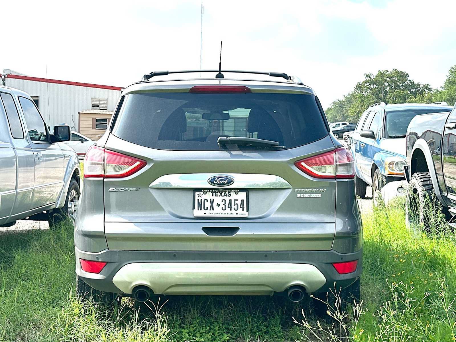 Used 2014 Ford Escape Titanium FWD image 12