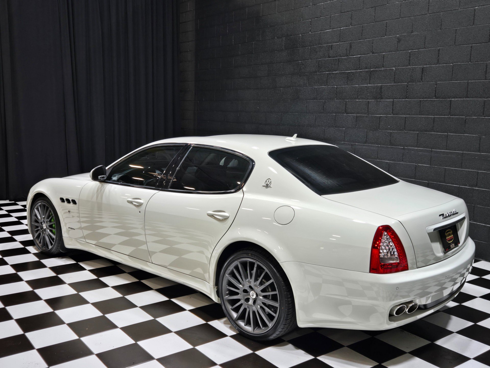 Used 2012 Maserati Quattroporte S RWD image 30