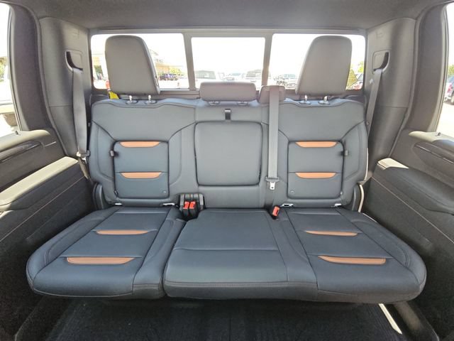 New 2026 GMC Sierra 2500 AT4 w/ AT4 Premium Plus Package AWD/4WD image 26