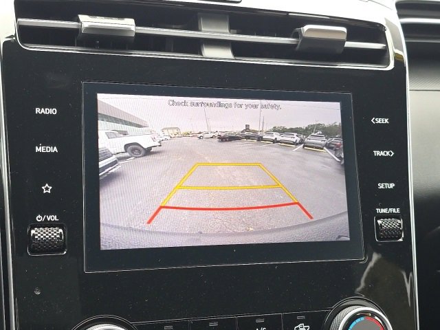 Certified 2022 Hyundai Santa Cruz SEL image 13