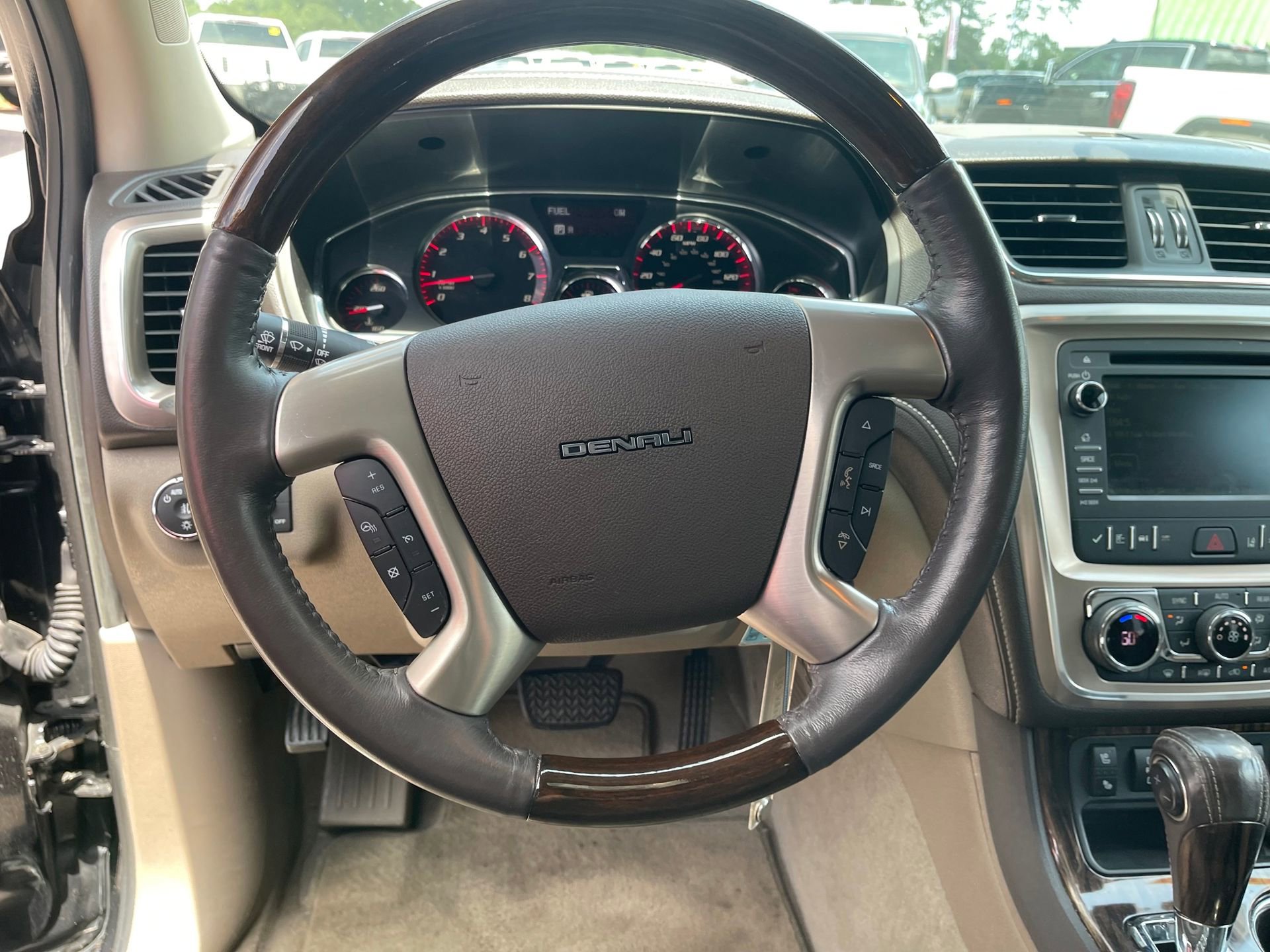 Used 2015 GMC Acadia Denali FWD image 15