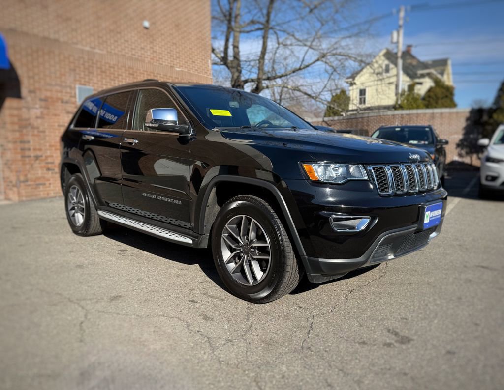 Used 2021 Jeep Grand Cherokee Limited image 3