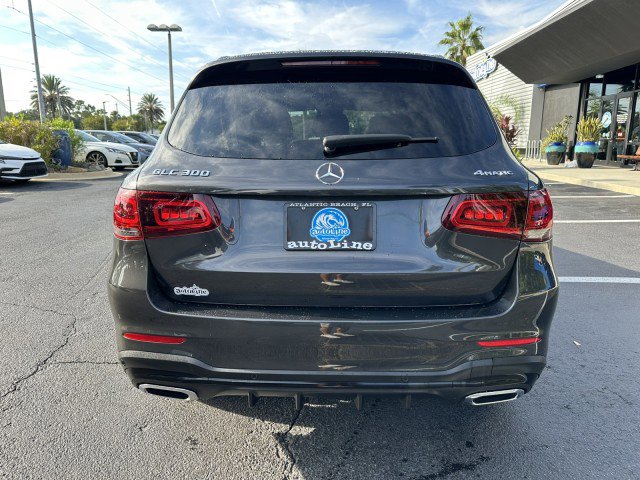 Used 2022 Mercedes-Benz GLC 300 4MATIC image 5