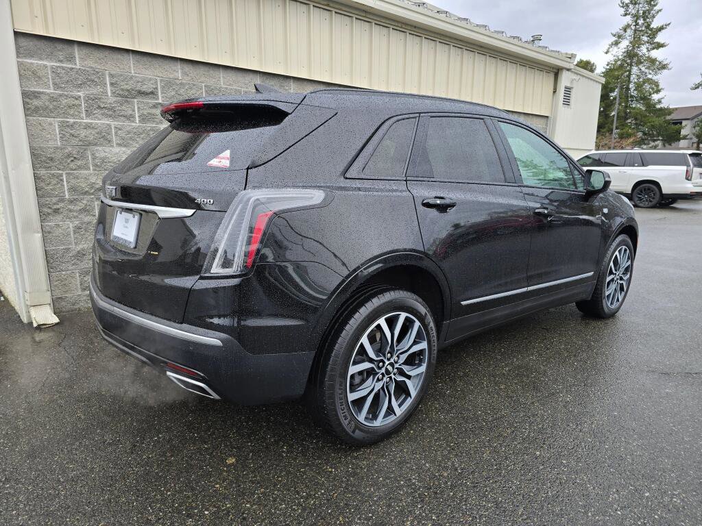 Used 2021 Cadillac XT5 Sportv w/ LPO, Floor Liner Package image 9