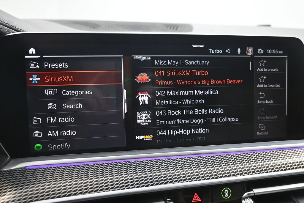 Used 2023 BMW X6 xDrive40i w/ Executive Package AWD/4WD image 19