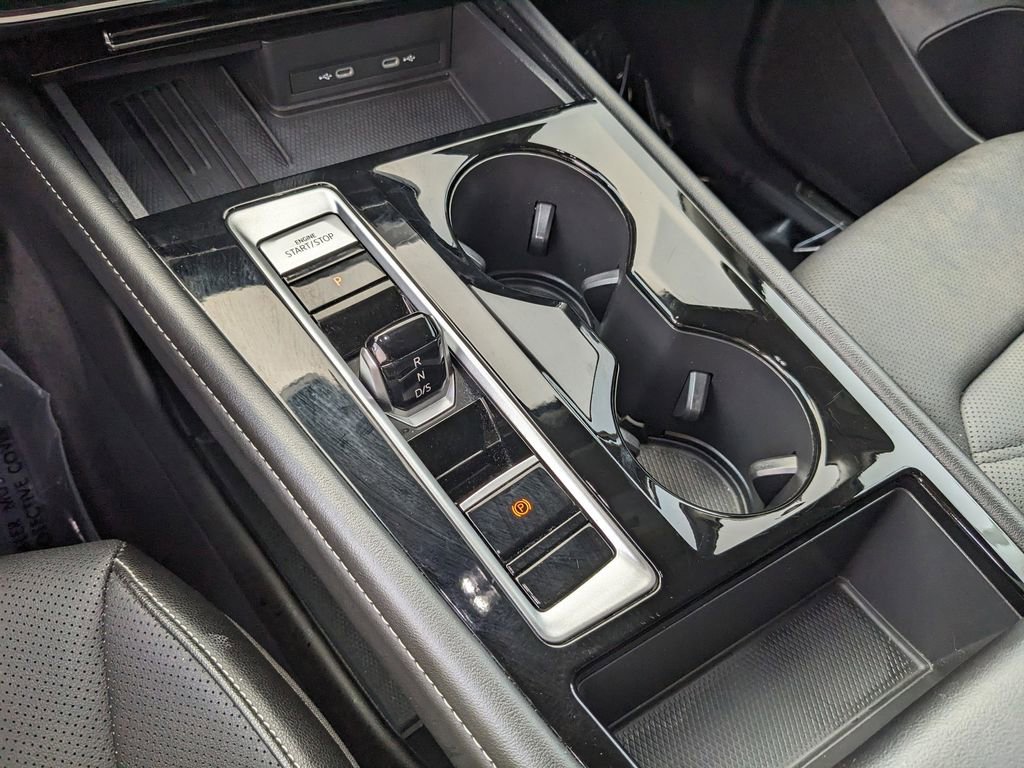 Certified 2025 Volkswagen Atlas SE AWD/4WD image 26