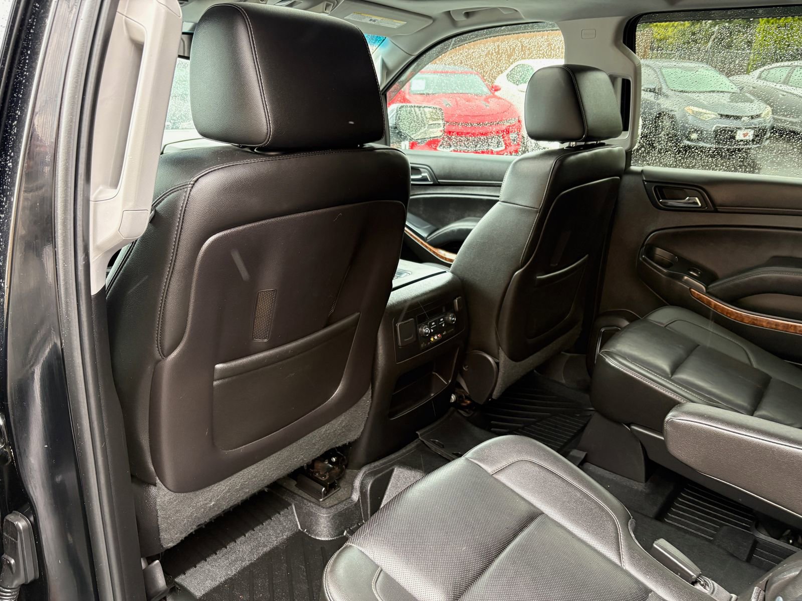 Used 2015 Chevrolet Suburban LTZ AWD/4WD image 20