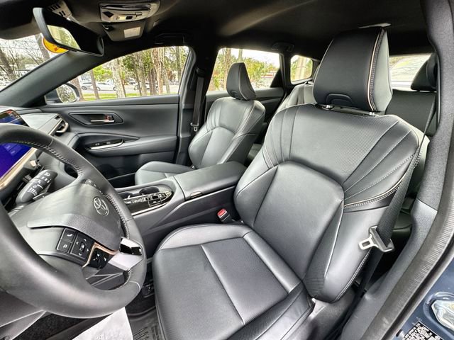 Used 2025 Toyota Crown Signia image 20