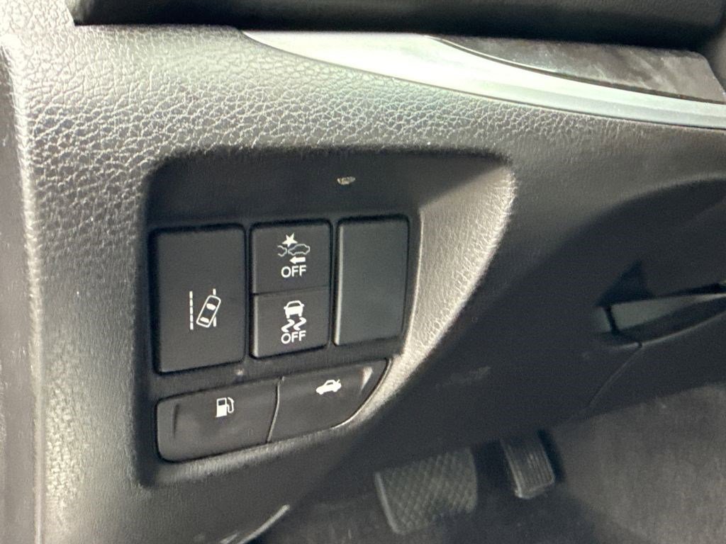 Used 2020 Acura TLX image 21