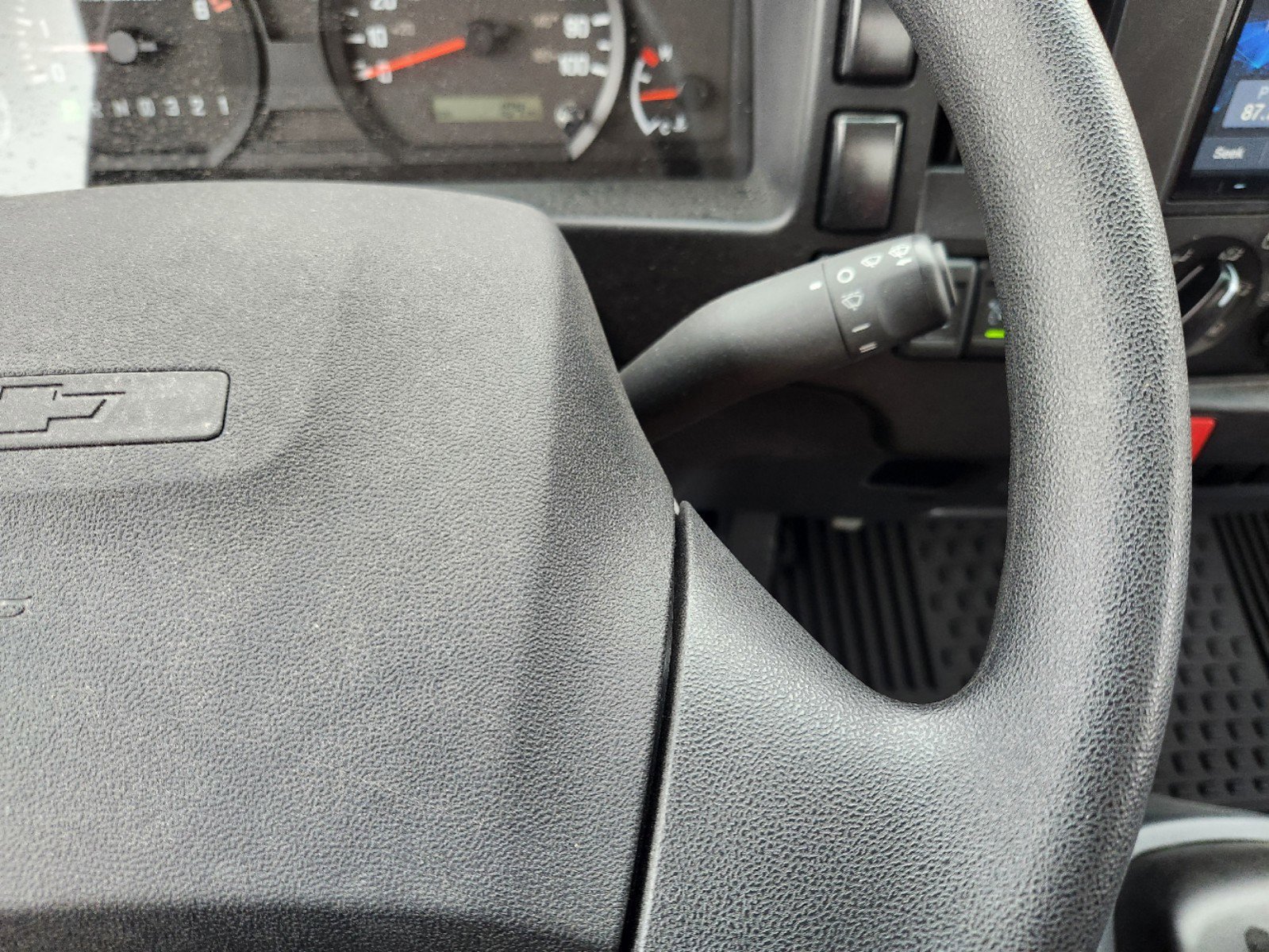 New 2025 Chevrolet Low Cab Forward 5500XG image 31