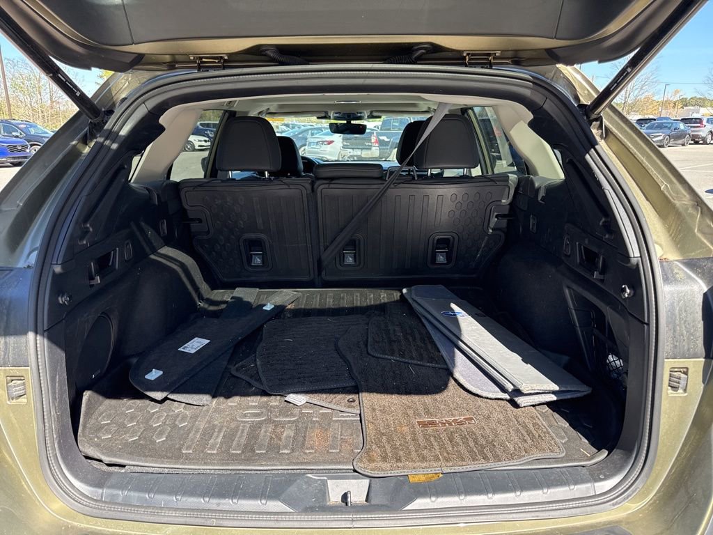 Used 2025 Subaru Outback Onyx Edition image 10