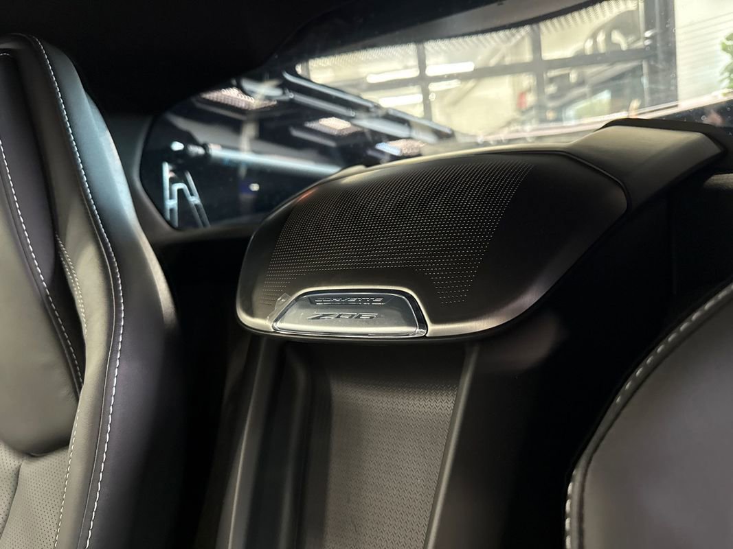 Used 2025 Chevrolet Corvette Z06 image 54