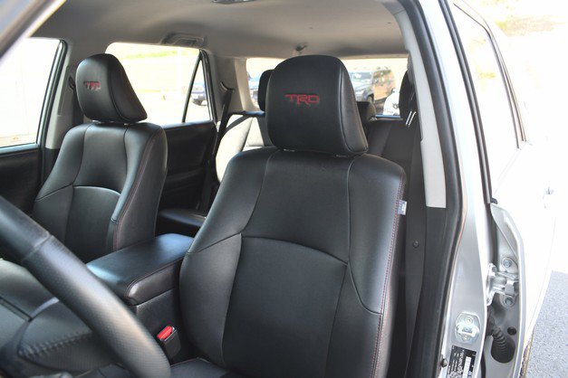 Certified 2019 Toyota 4Runner TRD Off-Road Premium AWD/4WD image 17